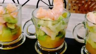 Verrines Crevettes Avocat Mangue [upl. by Esyla555]